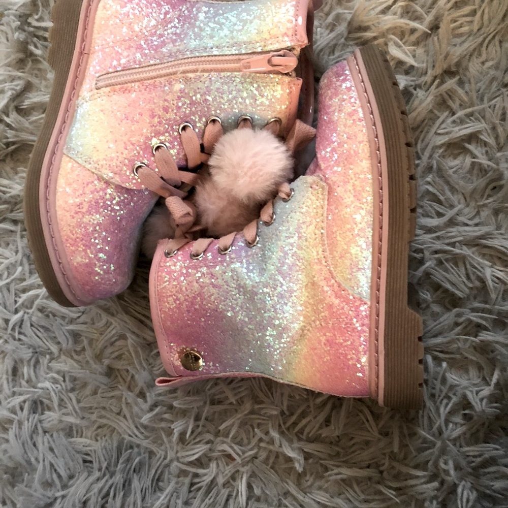 Toddler girl boots 9c